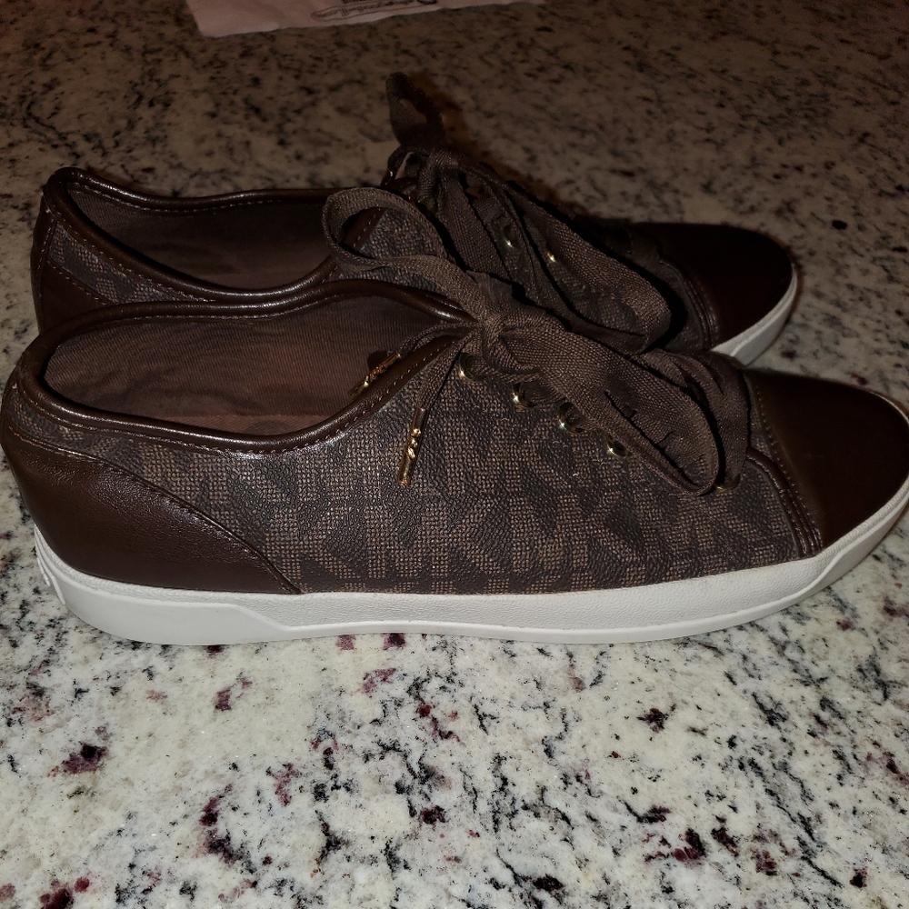 Michael Kors lace ups